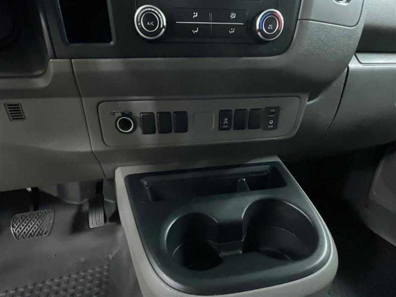 2018 NISSAN NV CARGO S