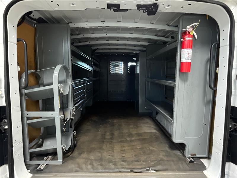 2018 NISSAN NV CARGO S