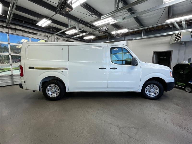 2018 NISSAN NV CARGO S