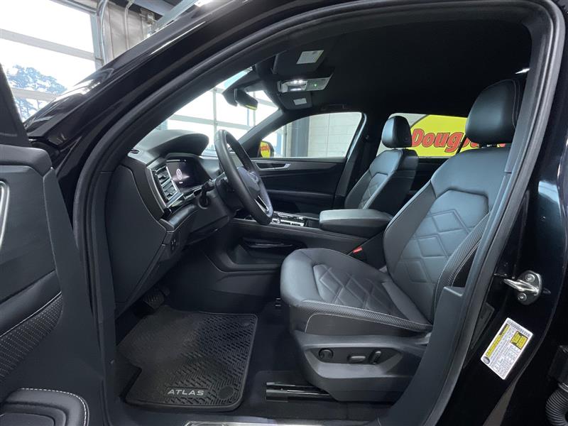 2024 VOLKSWAGEN ATLAS CROSS SPORT 2.0T SE