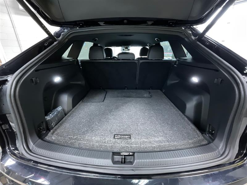 2024 VOLKSWAGEN ATLAS CROSS SPORT 2.0T SE