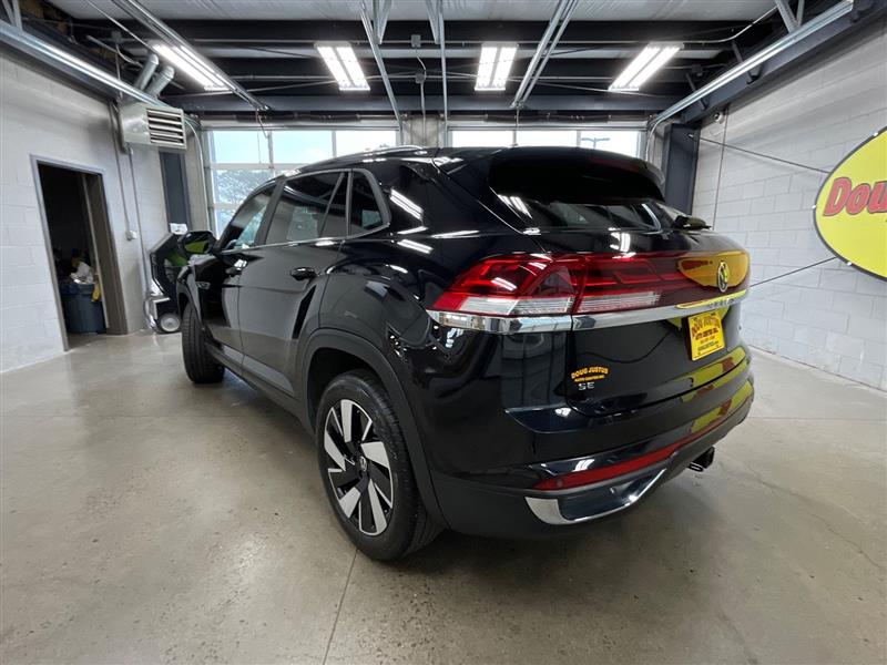 2024 VOLKSWAGEN ATLAS CROSS SPORT 2.0T SE