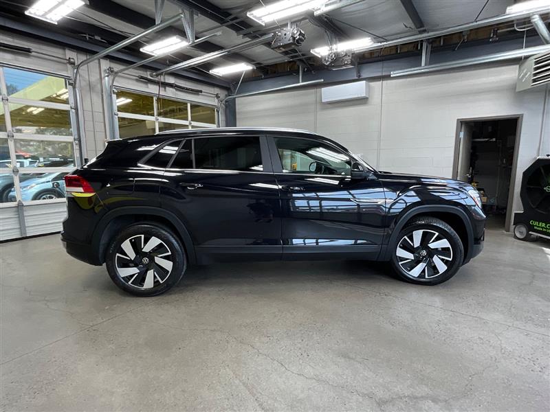2024 VOLKSWAGEN ATLAS CROSS SPORT 2.0T SE