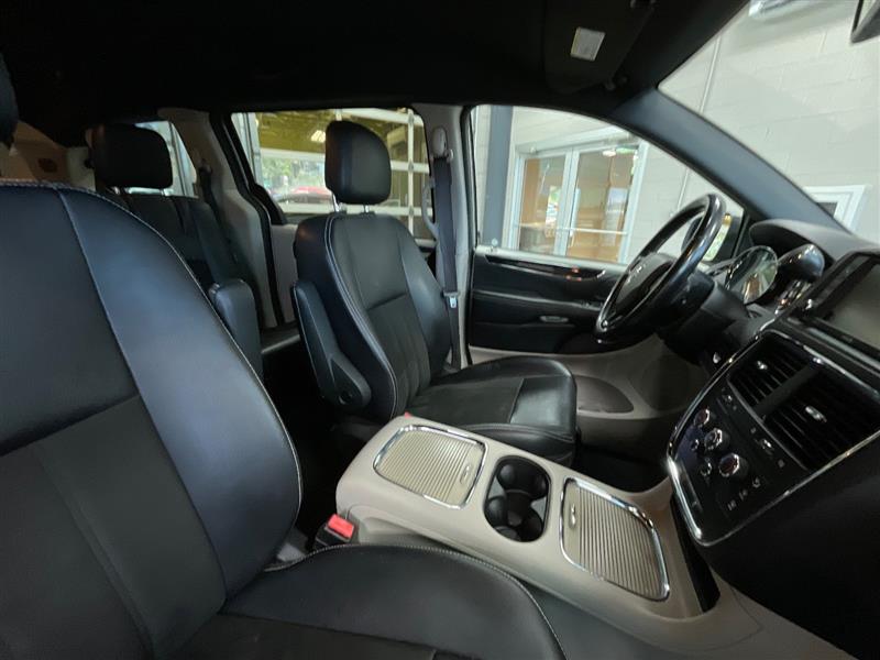 2019 DODGE GRAND CARAVAN SXT