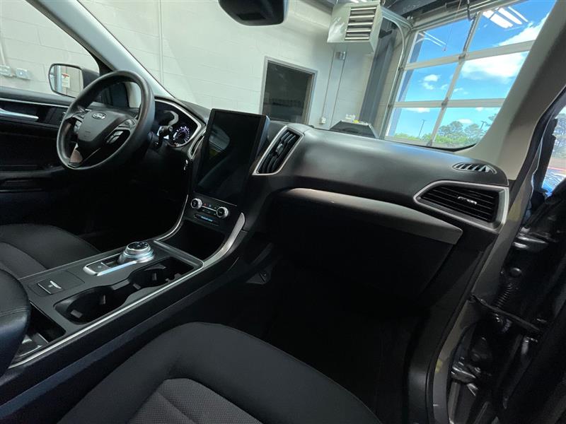 2021 FORD EDGE SE