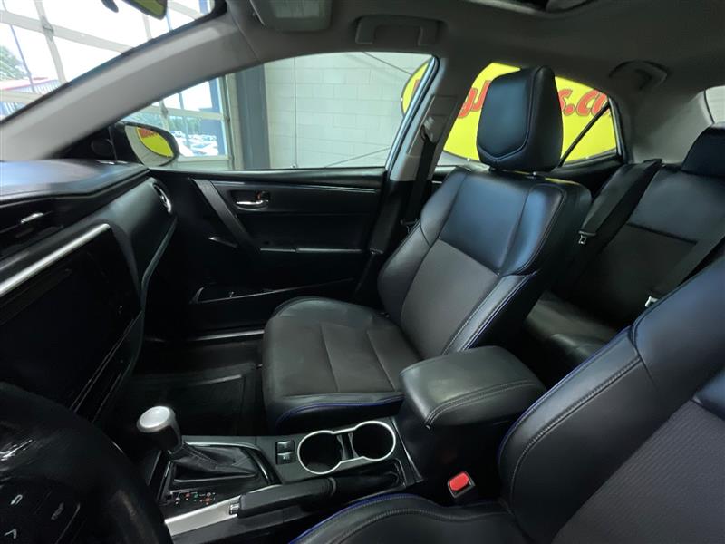 2019 TOYOTA COROLLA SE