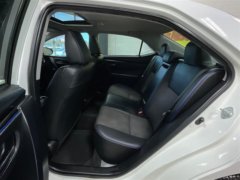 2019 TOYOTA COROLLA SE