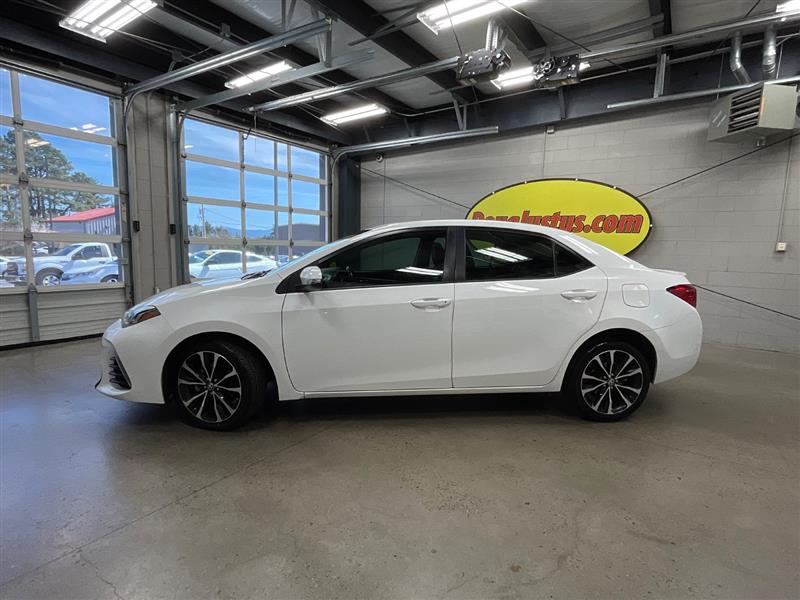2019 TOYOTA COROLLA SE
