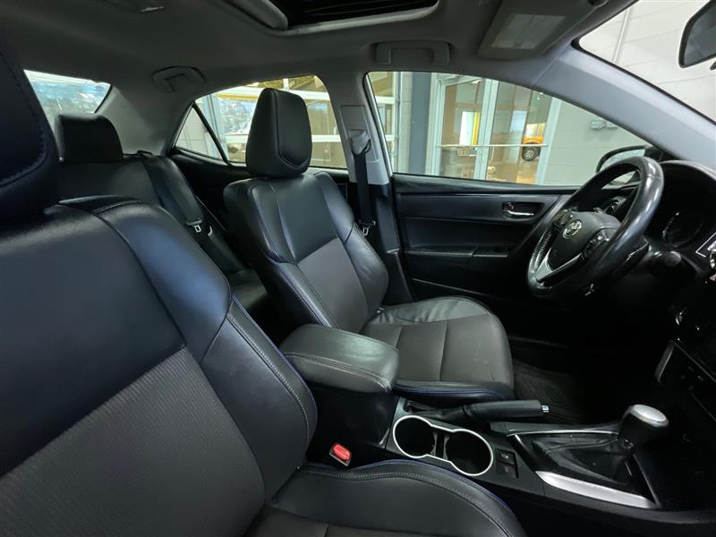 2019 TOYOTA COROLLA SE