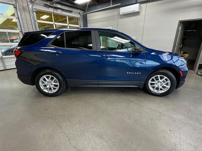 2023 CHEVROLET EQUINOX LS