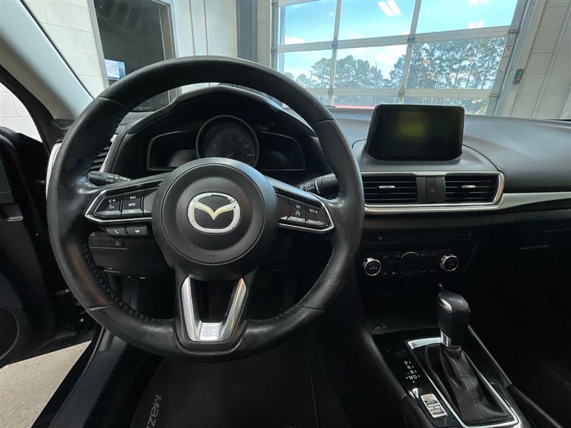 2017 MAZDA MAZDA3 TOURING