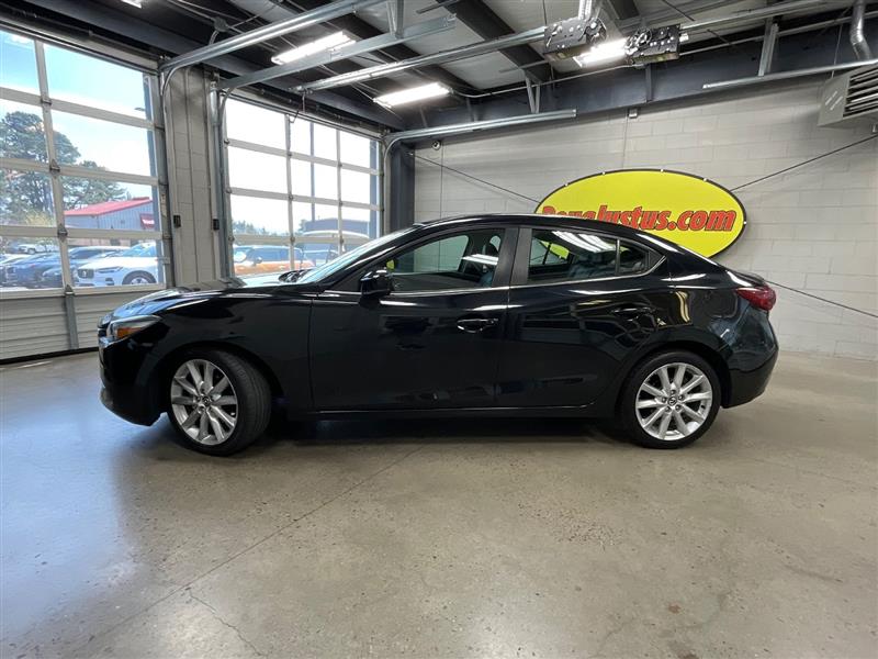 2017 MAZDA MAZDA3 TOURING