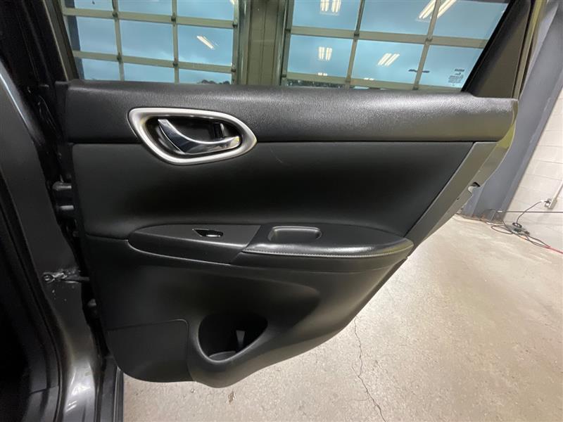 2018 NISSAN SENTRA SV