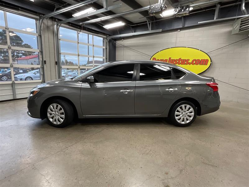 2018 NISSAN SENTRA SV