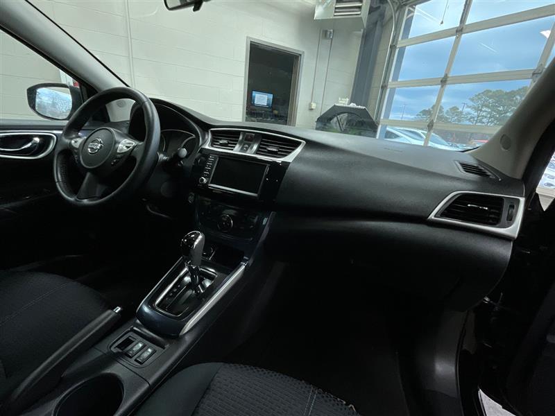 2019 NISSAN SENTRA SR