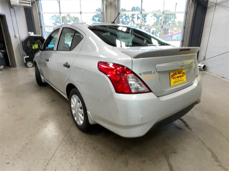 2018 NISSAN VERSA 