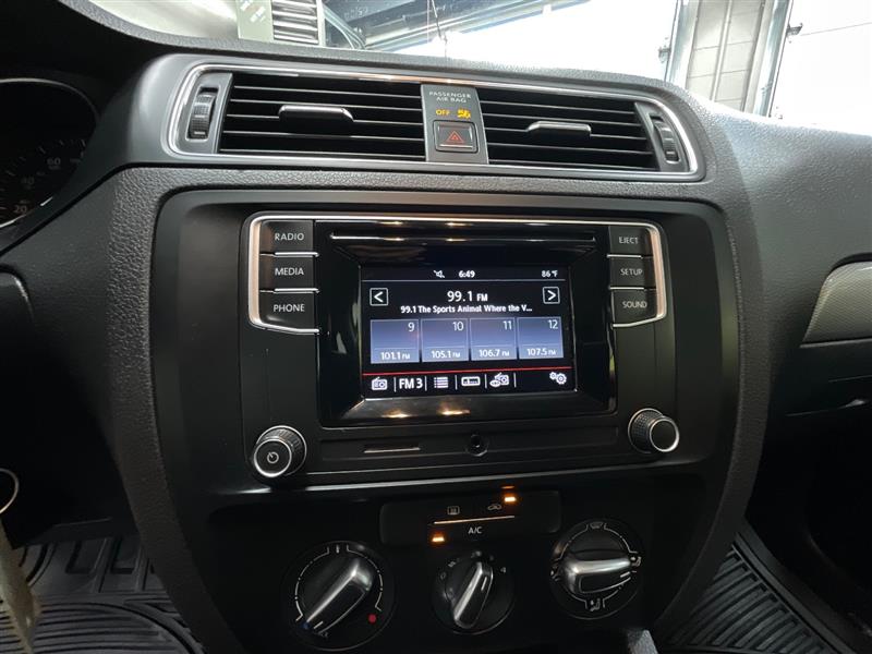 2017 VOLKSWAGEN JETTA 1.4T S