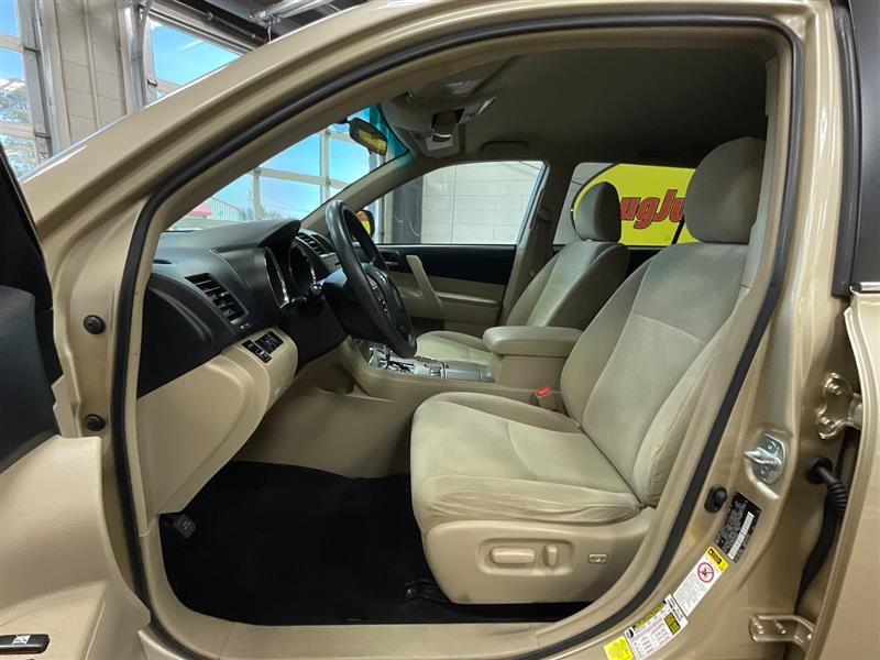 2012 TOYOTA HIGHLANDER 