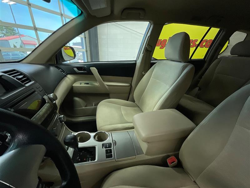 2012 TOYOTA HIGHLANDER 