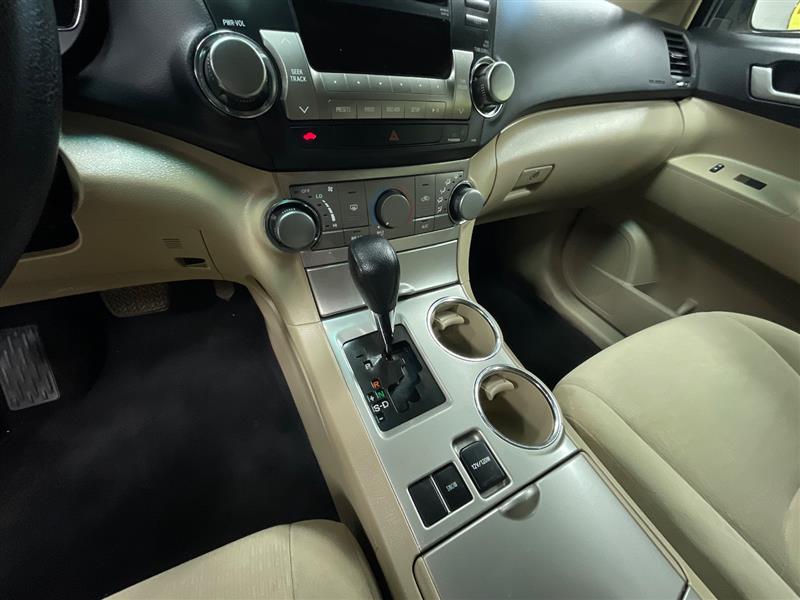 2012 TOYOTA HIGHLANDER 