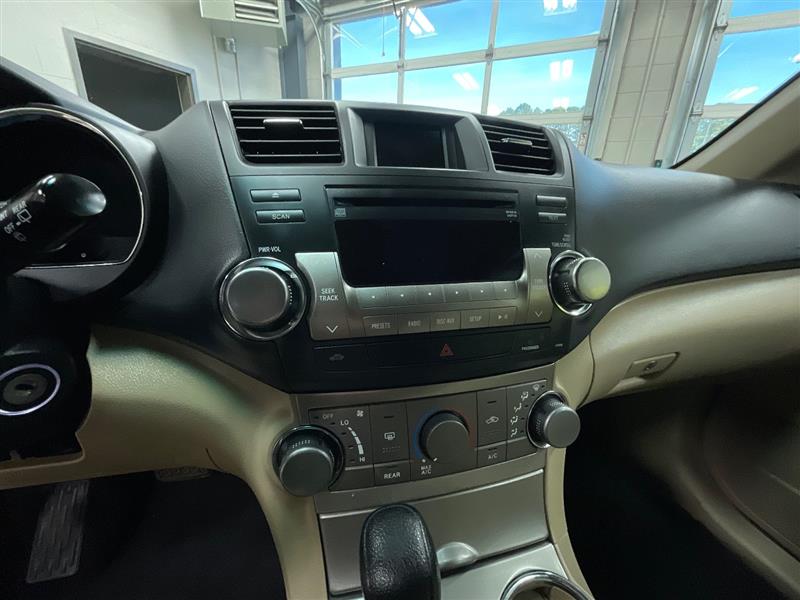 2012 TOYOTA HIGHLANDER 