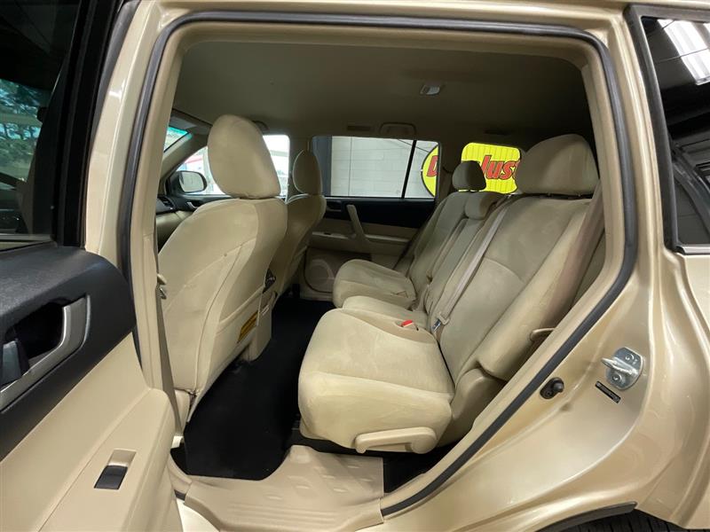 2012 TOYOTA HIGHLANDER 