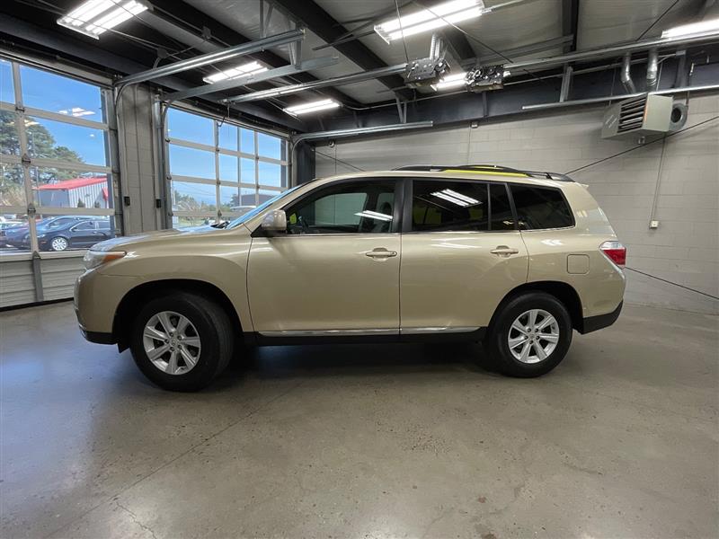 2012 TOYOTA HIGHLANDER 