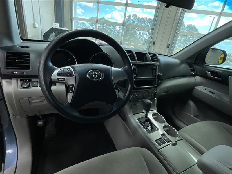 2013 TOYOTA HIGHLANDER 