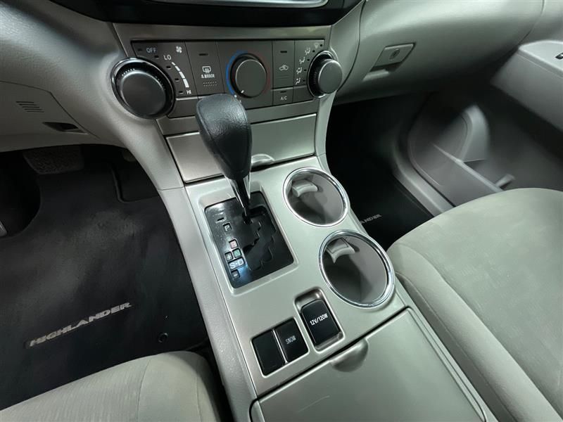 2013 TOYOTA HIGHLANDER 