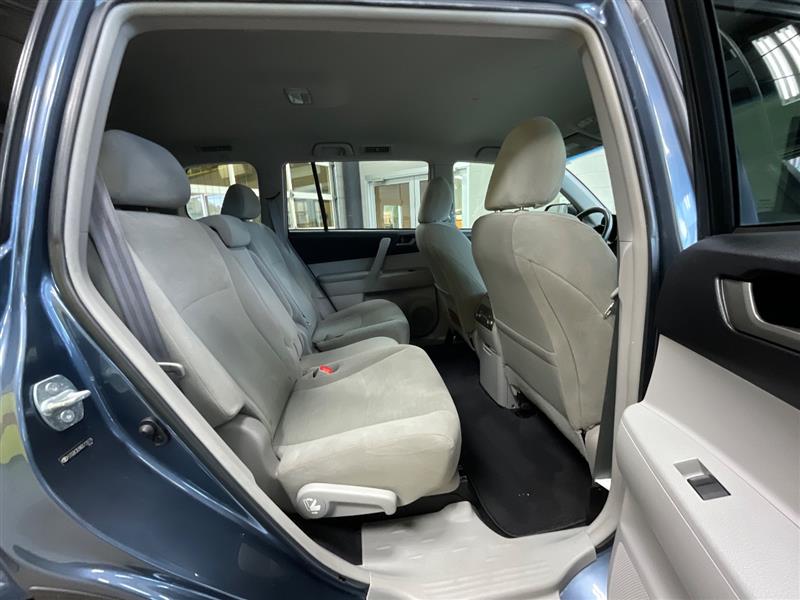 2013 TOYOTA HIGHLANDER 