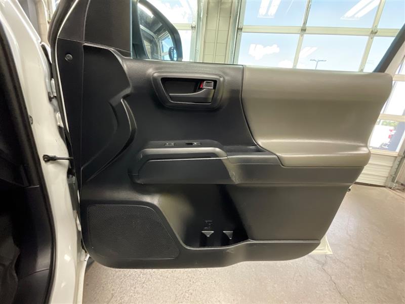 2019 TOYOTA TACOMA SR