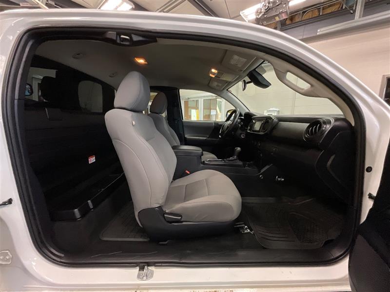 2019 TOYOTA TACOMA SR