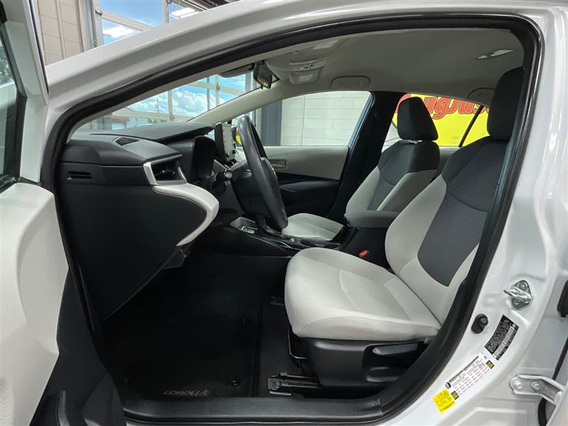 2022 TOYOTA COROLLA LE