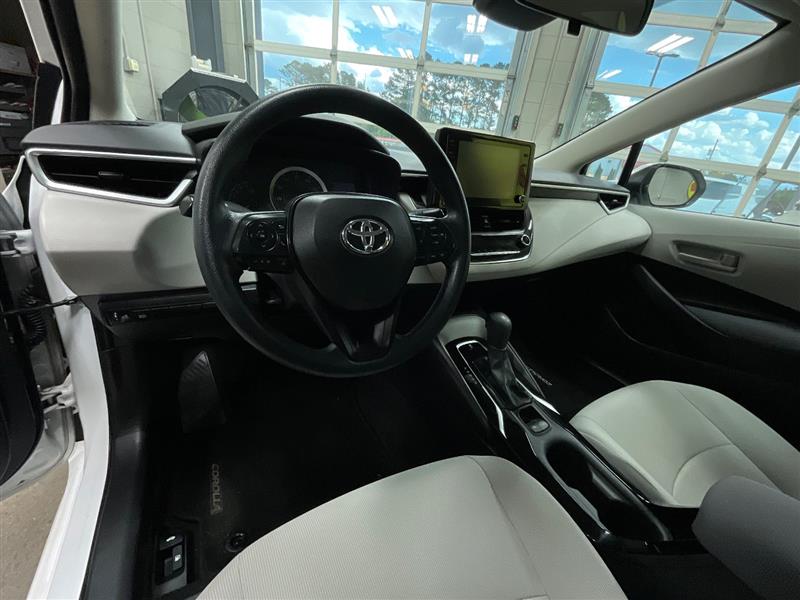 2022 TOYOTA COROLLA LE