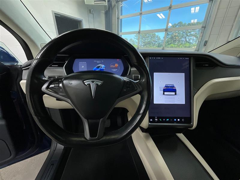 2018 TESLA MODEL X 75D