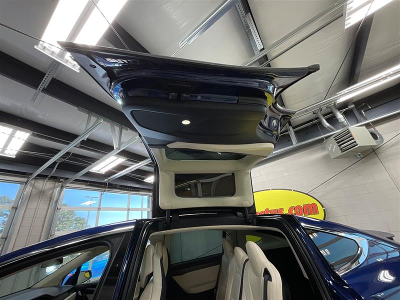 2018 TESLA MODEL X 75D