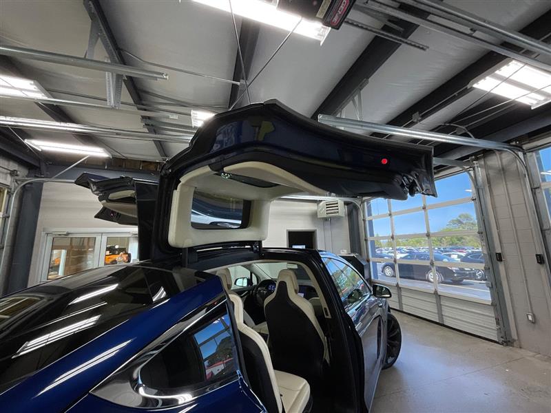 2018 TESLA MODEL X 75D