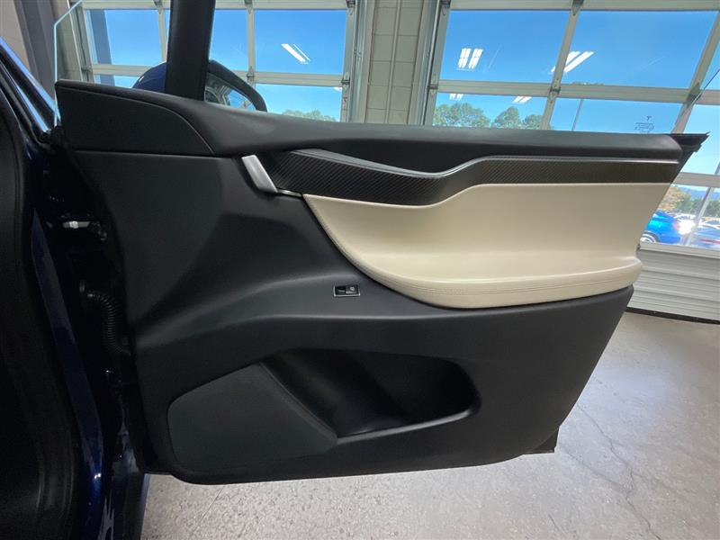 2018 TESLA MODEL X 75D