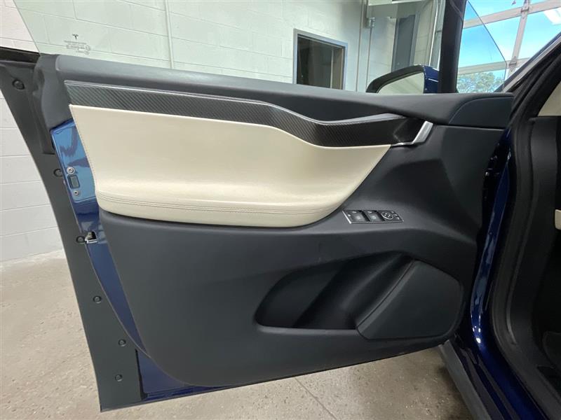 2018 TESLA MODEL X 75D