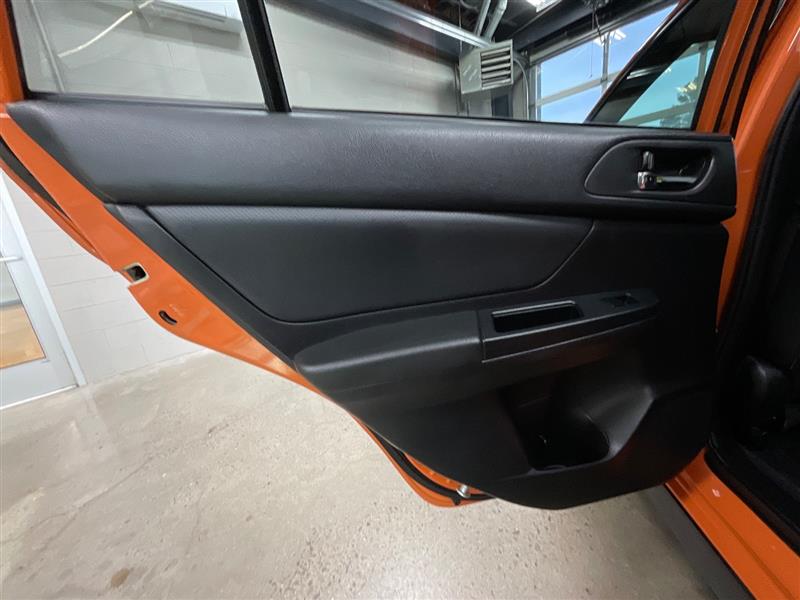 2014 SUBARU XV CROSSTREK LIMITED