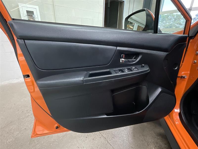 2014 SUBARU XV CROSSTREK LIMITED