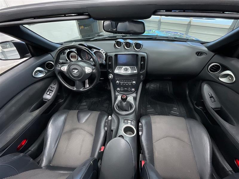 2012 NISSAN 370Z TOURING