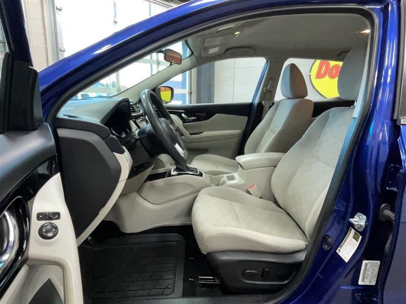 2018 NISSAN ROGUE SPORT SV