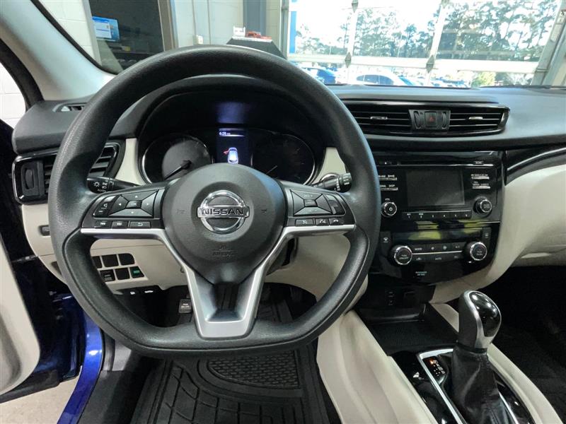 2018 NISSAN ROGUE SPORT SV