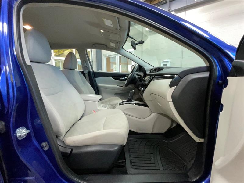 2018 NISSAN ROGUE SPORT SV