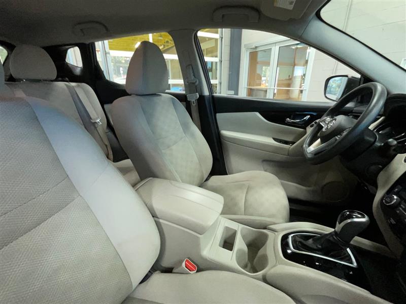 2018 NISSAN ROGUE SPORT SV