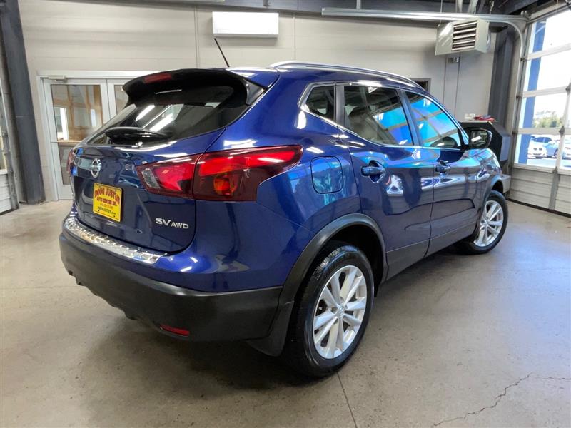 2018 NISSAN ROGUE SPORT SV