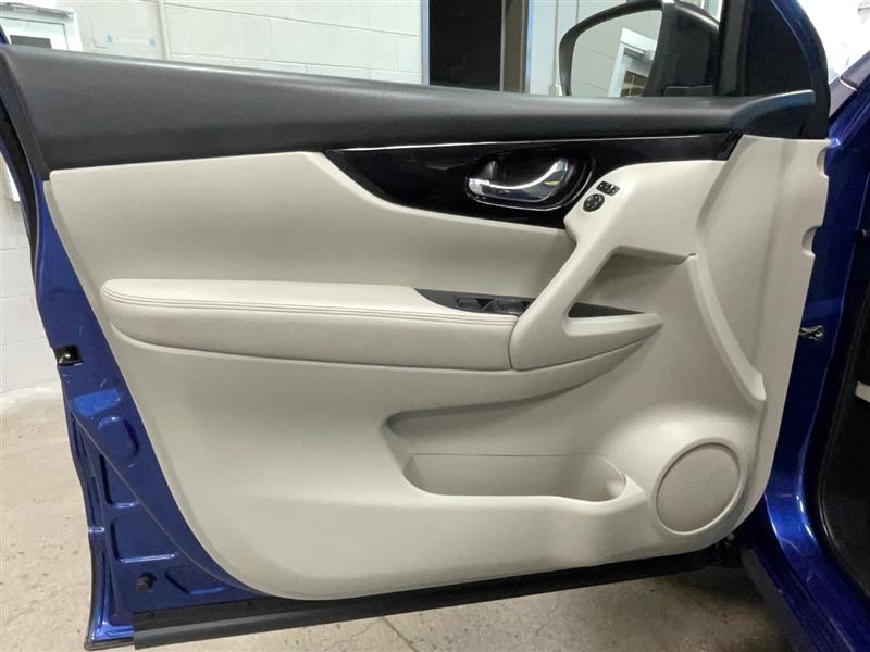 2018 NISSAN ROGUE SPORT SV