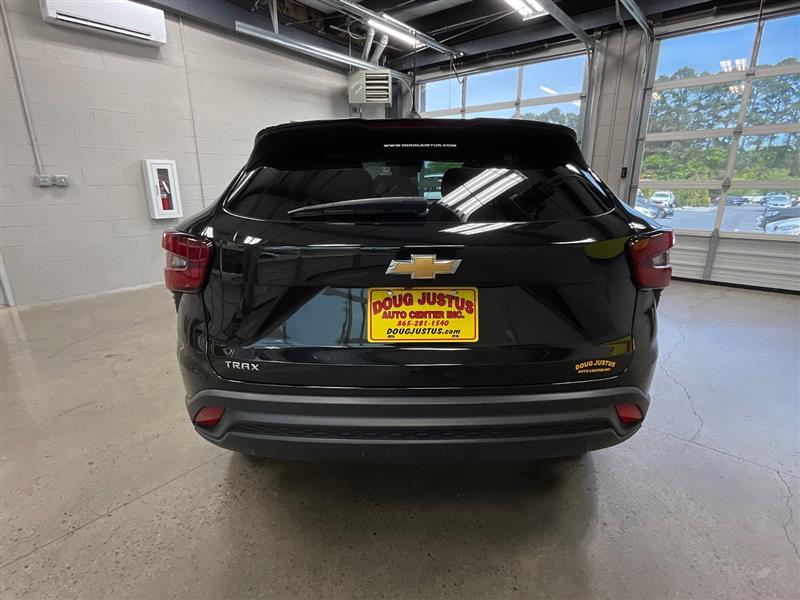 2024 CHEVROLET TRAX LS