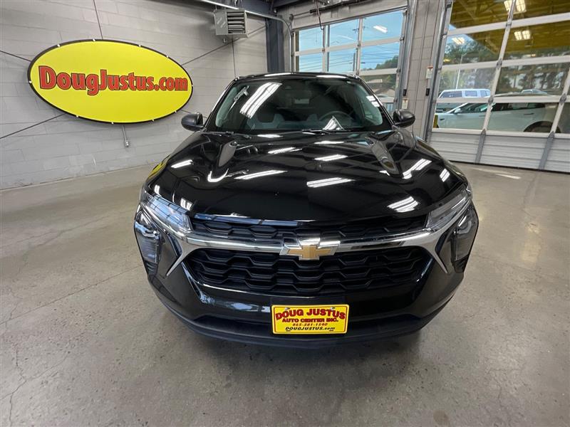 2024 CHEVROLET TRAX LS